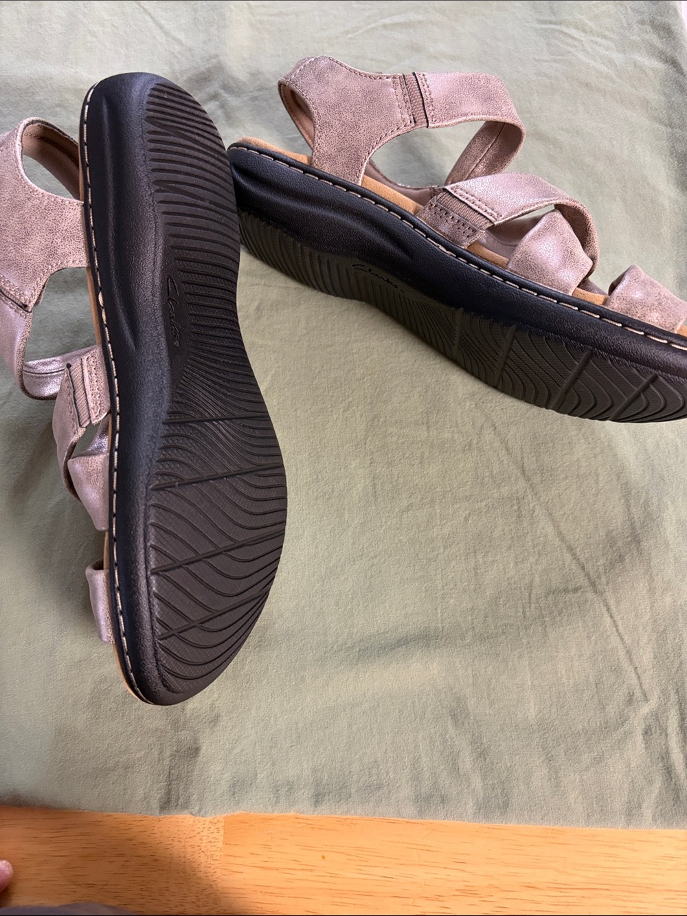 Clarks Metallic Taupe Strappy Comfort Sandals - Picture 5 of 6